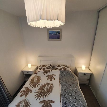 Appartamento Le Romarin - Climatisation piscine&parking privé Gréoux-les-Bains Esterno foto